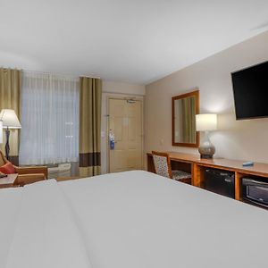 King Room Mobility accessible