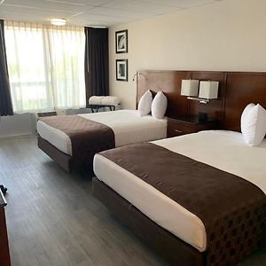 The Retro Hotel