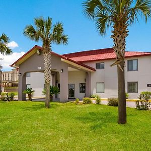 Red Roof Inn Crestview