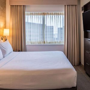 Queen Suite