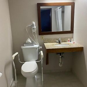 Standard King Room Disability Access