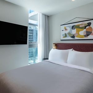 One-Bedroom King Suite