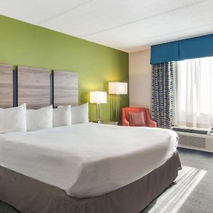 King Room Mobility accessible