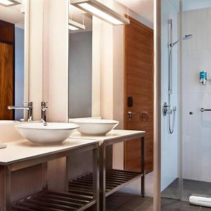 Executive One-Bedroom King Suite