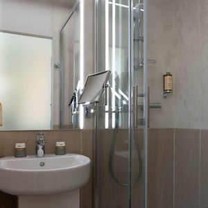 Classic Single Room