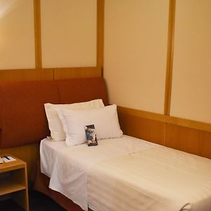 Standard Room with 1 Single Bed