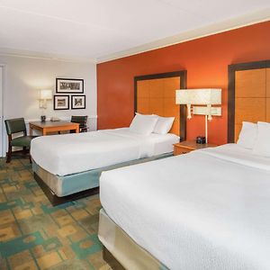 Premier Room