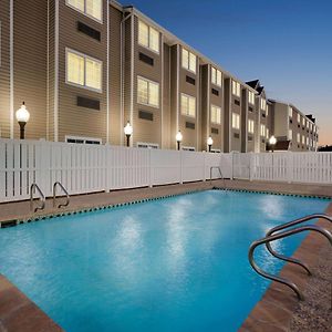 Super 8 By Wyndham San Antonio Airport North