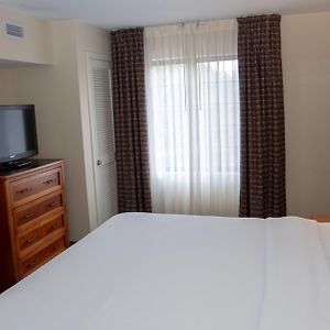 One-Bedroom King Suite