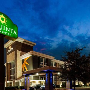 La Quinta By Wyndham Dallas I-35 Walnut Hill Ln