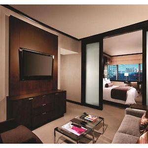City Corner Suite