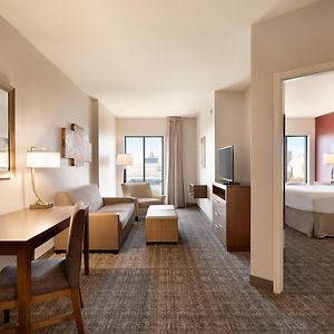 One-Bedroom King Suite
