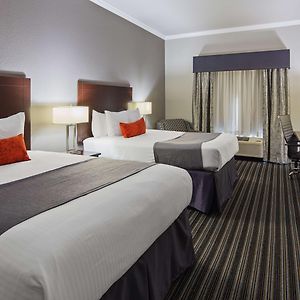 Queen Room