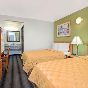 Travelodge Sacramento/Rancho Cordova