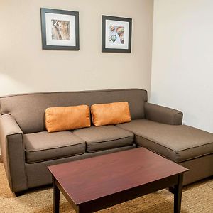 Queen Suite
