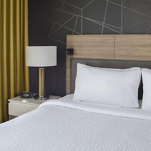 King Suite Mobility or hearing accessible
