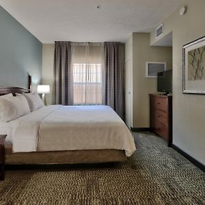 One-Bedroom King Suite