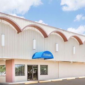 Travelodge By Wyndham Shreveport La