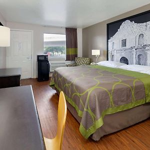 King Room Mobility accessible