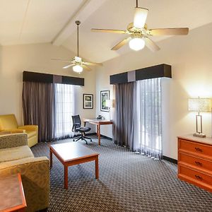 Quality Inn & Suites North Charleston - Ashley Phosphate