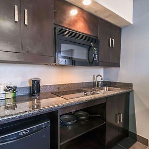 Standard King Suite