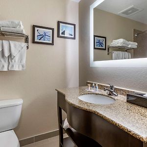Queen Suite