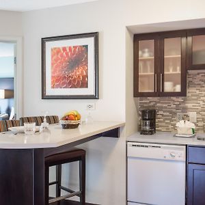 Two-Bedroom King Suite
