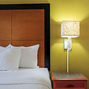 King Room Mobility accessible