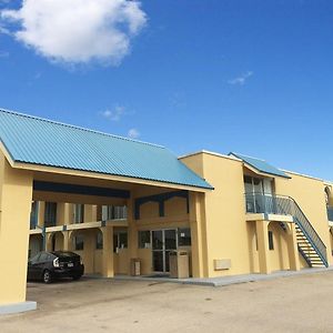 Americas Best Value Inn Schulenburg