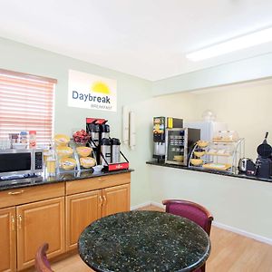 Days Inn By Wyndham Kerrville