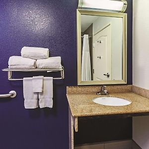 King Studio Mobility or hearing accessible