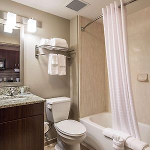 Efficiency King Room Mobility accessible