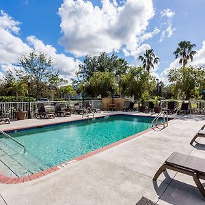Baymont By Wyndham Fort Myers Airport