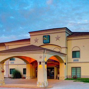 Quality Inn & Suites - Glen Rose