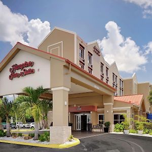 Hampton Inn & Suites Fort Lauderdale Airport