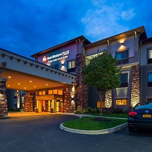 Best Western Plus Finger Lakes Inn & Suites