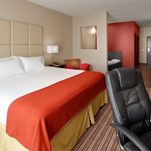 Queen Suite