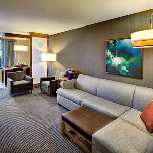 One-Bedroom King Suite Disability Access
