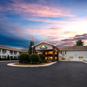 Days Inn By Wyndham Cadillac