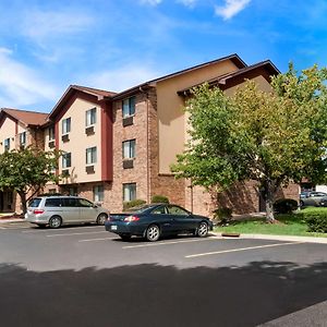 Super 8 By Wyndham Peoria East