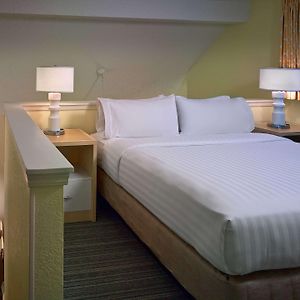 Two-Bedroom Loft Suite