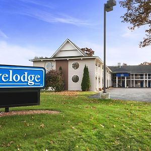Travelodge By Wyndham Traverse City Mi