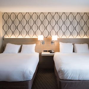 Premium Queen Room