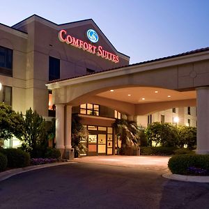 Comfort Suites