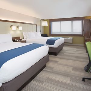 Queen Suite Disability Access