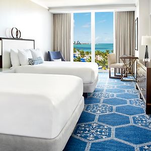 Fairmont Queen Room