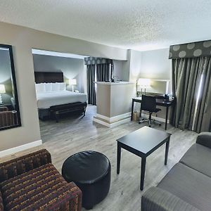 Spark By Hilton Eden Prairie