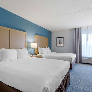 Efficiency King Suite Mobility accessible