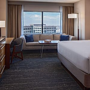 Upper Floors King Room