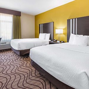 Queen Room Two Queen Beds